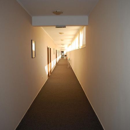 Hotel Vitosha Tryavna Extérieur photo