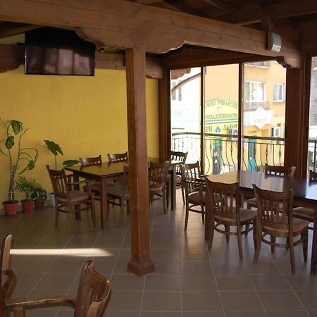 Hotel Vitosha Tryavna Extérieur photo