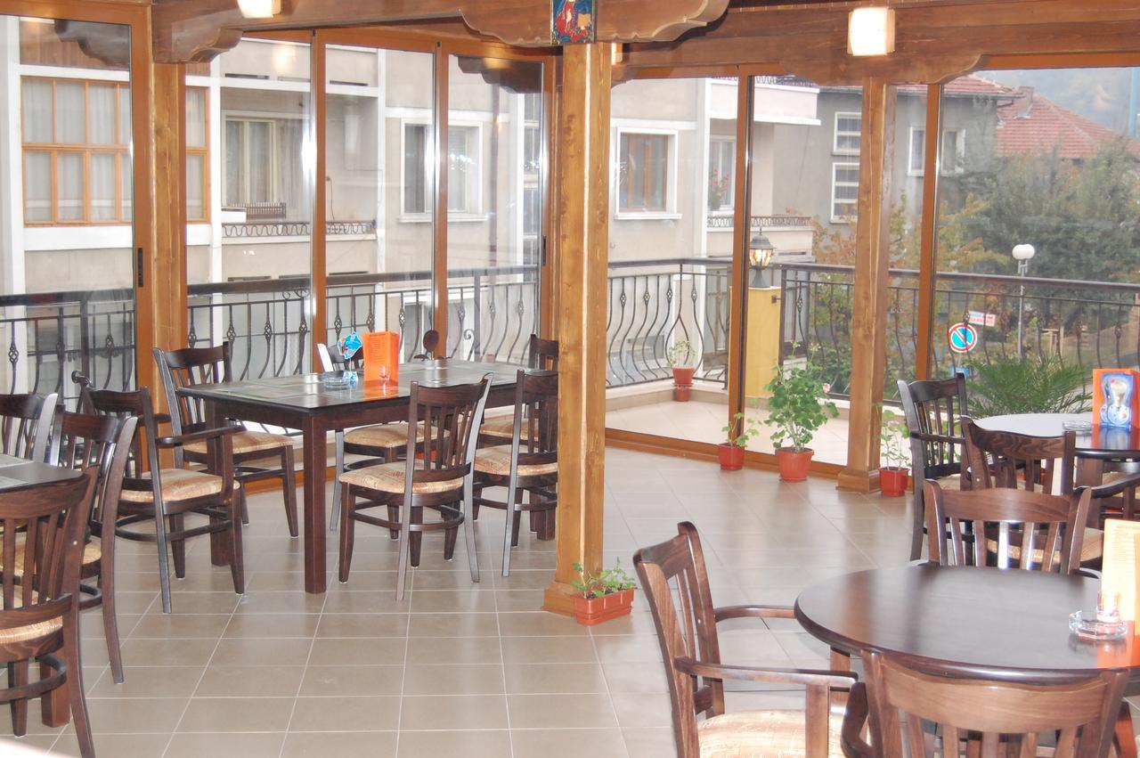 Hotel Vitosha Tryavna Extérieur photo