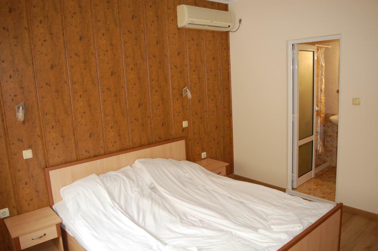 Hotel Vitosha Tryavna Extérieur photo