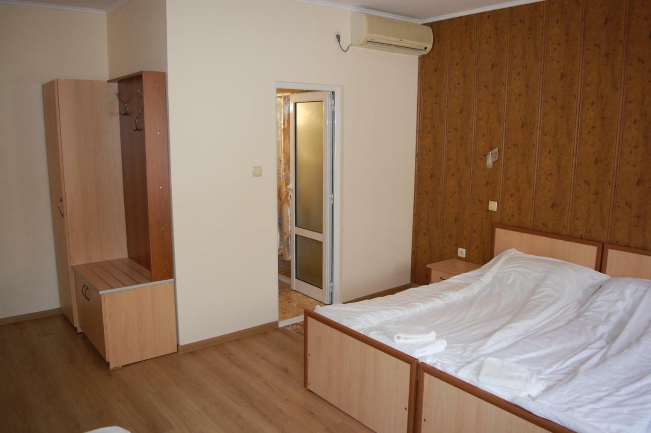 Hotel Vitosha Tryavna Extérieur photo